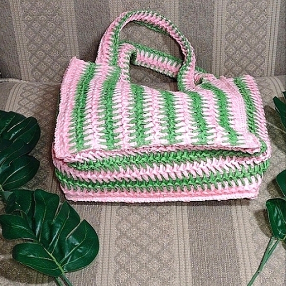 NWT Vintage Havana Mini Straw Tote - Picture 8 of 15